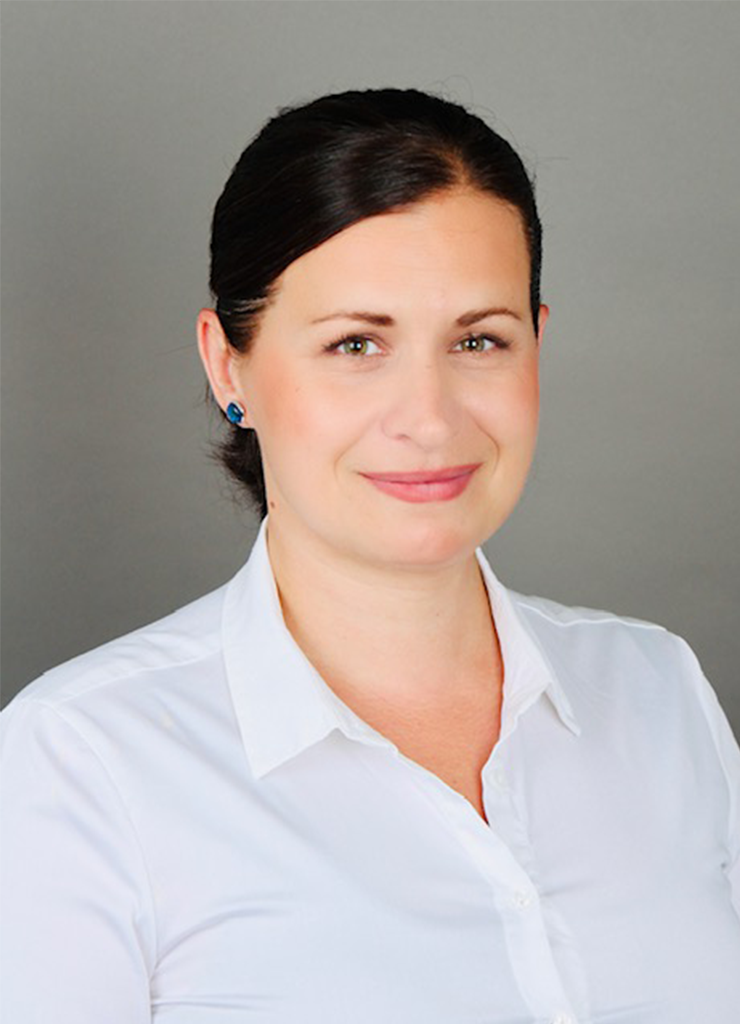  Bc. Alena Mazhar Roller 